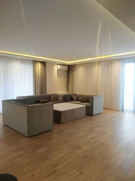 Сдаётся  Квартира в Новостройке<br />
Ориентир - ресторан Ка