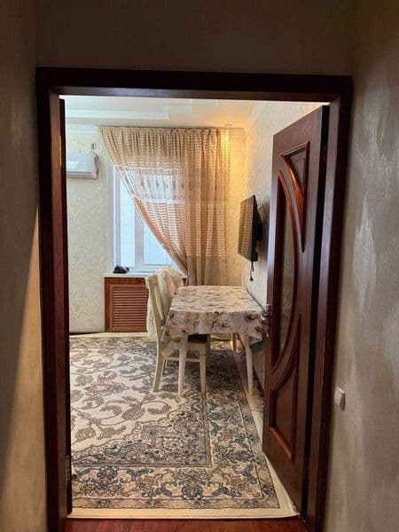 Сдаётся двухкомнатная квартира на третьем этаже пятиэтажного — фото 3