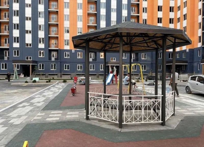 Аренда ROHAT KRUG <br />
<br />
4xona<br />
17-etaj<br />
18