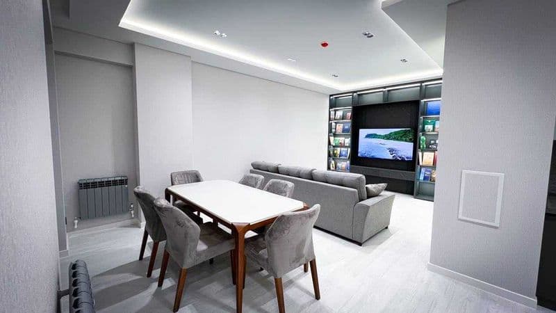 Сдается 3/10/25 апартамент 100 кв.м. HI-TECH в Новостройке А — фото 2