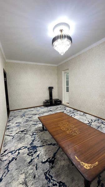 Maklersiz <br />
Telivizor qoyib beriladi<br />
Muzlatgich<b