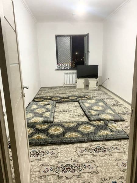 Yangi Darkhonda kvartira bor qizlarga.3 xonali uy 3 ta qiz q