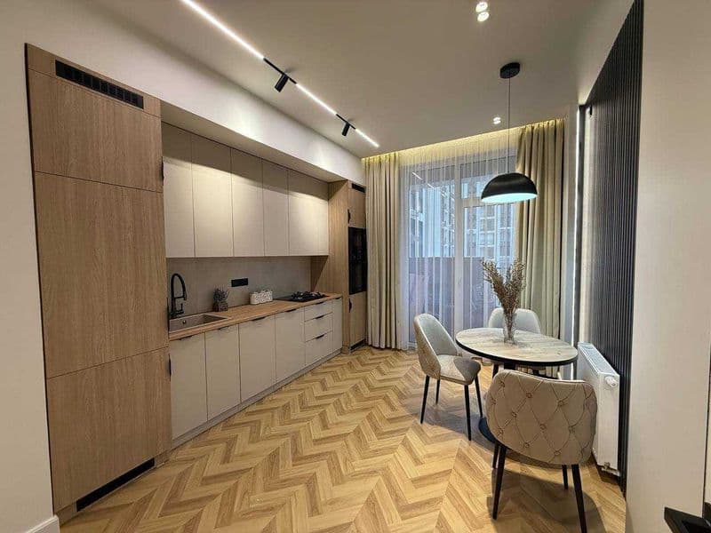 65 кв.м, 2 комнаты. Шикарный ремонт.<br />
<br />
Сдаю очень — фото 3