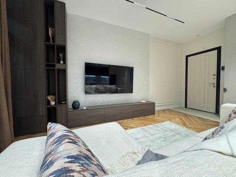 Сдаётся шикарная 2-комнатная квартира в Новостройка<br />
<b — фото 5