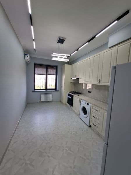 Qorasaroyda 3 zxona novastroyka arenda 3/10/11<br />
3 ta ka — фото 4