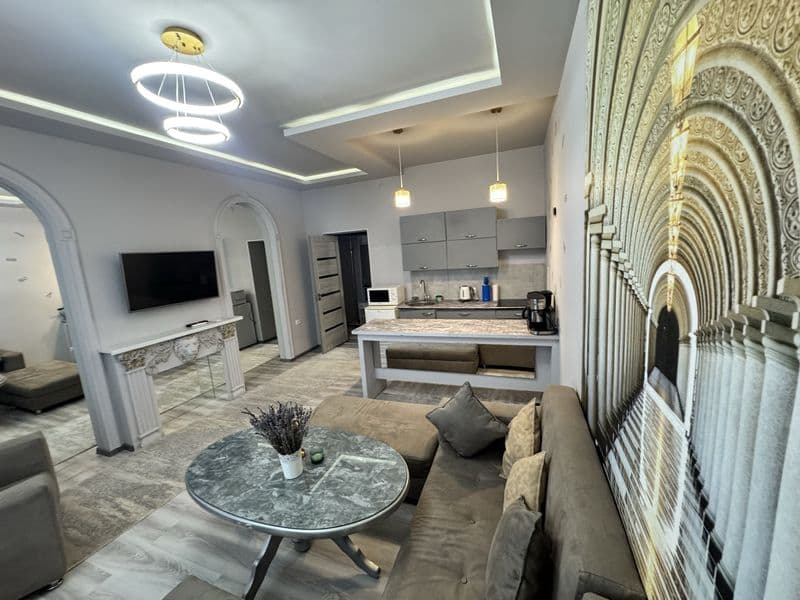 Сдаю свою квартиру на ц-1 <br />
2 комнатную обустроенную <b — фото 2