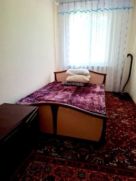 Чиланзар 18 квартал <br />
Метро Чиланзар 10 мин. <br />
2-х