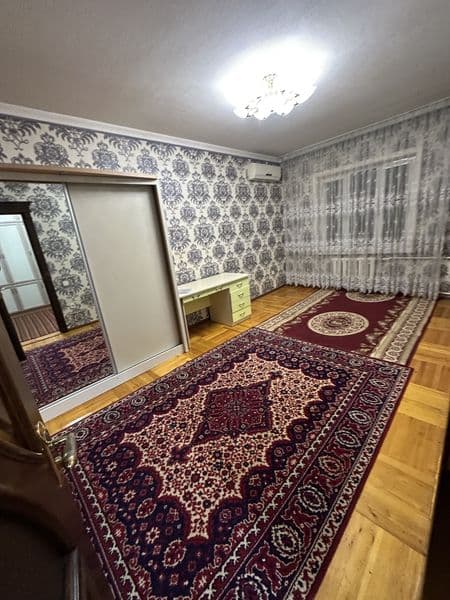 Аренда Gulobod CHORSU <br />
<br />
4хона<br />
3-етаж<br /> — фото 2