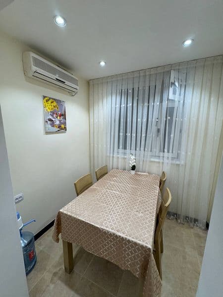 Сдам. Кв-3ком/1/4.<br />
Балкон 2×6.<br />
Дом кирпичный. <b — фото 3