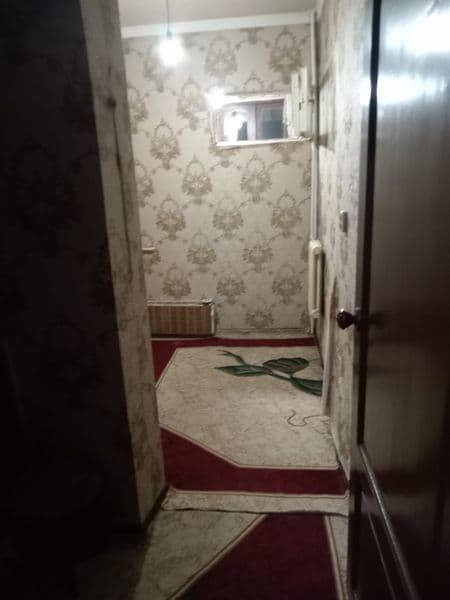 Yashnabod kadshva bozor oldida kvarteragaSheriklikka bitta b