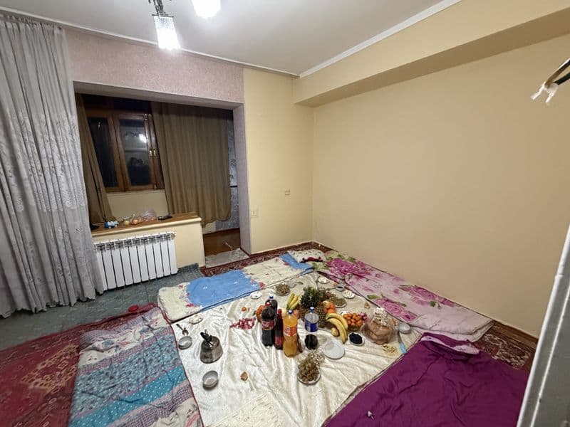 1 хонали Яшнаобода арендага берилади. Зур холати