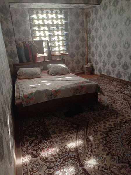 Choshtepa metro yaqinida yaxshi joyda 2 xonali uy. Hamma jih