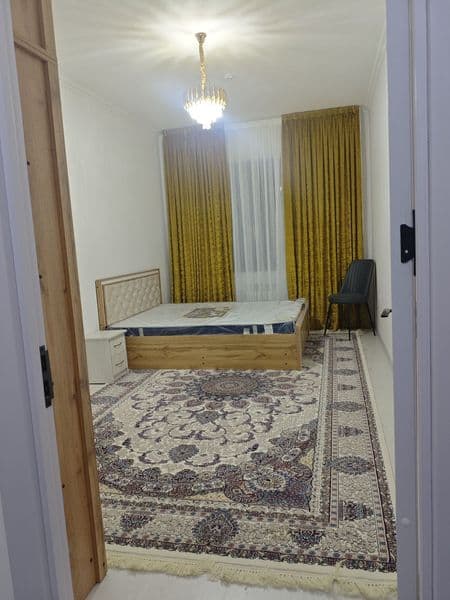 Урикзор бозори ёнида жойлашган (урикзор резиденс) 2 хонали х