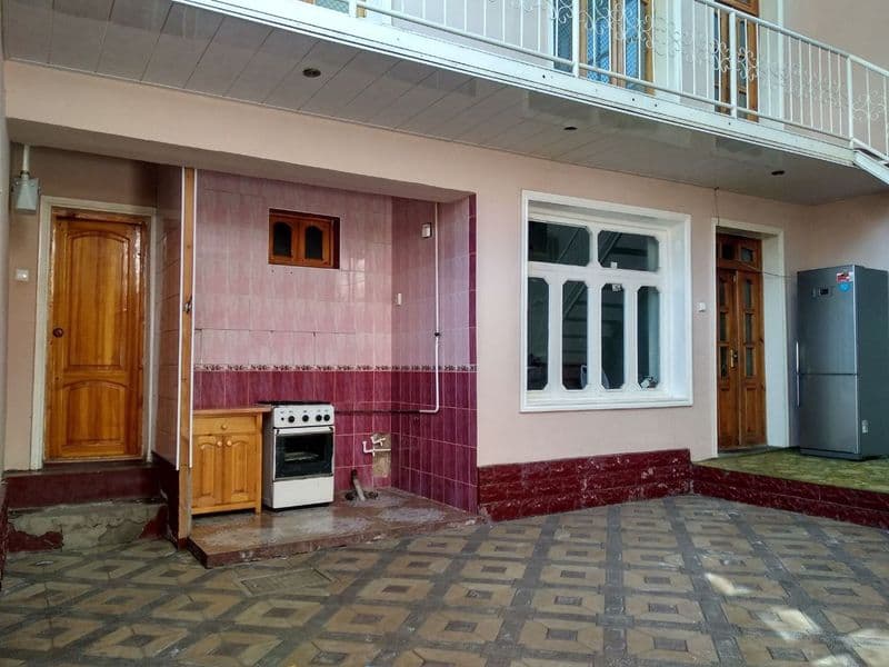 Bodomzorda uy arendaga beriladi srochna <br />
2 sotik 5 xon — фото 2