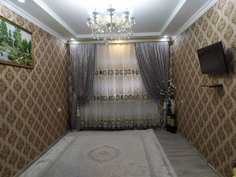 Сдаётся в аренду квартира на Юнусабад-17 квартале<br />
*2/4