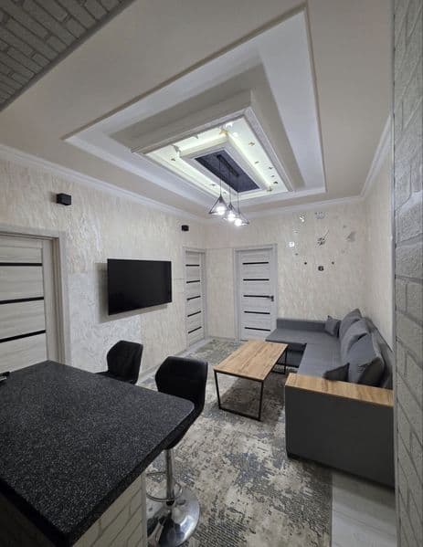 Сдается квартира на Чиланзаре 7 квартал . Спорт товары ориен