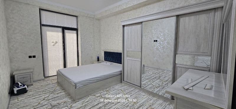 Сдается квартира иностранцам или молодой семье<br />
• Район