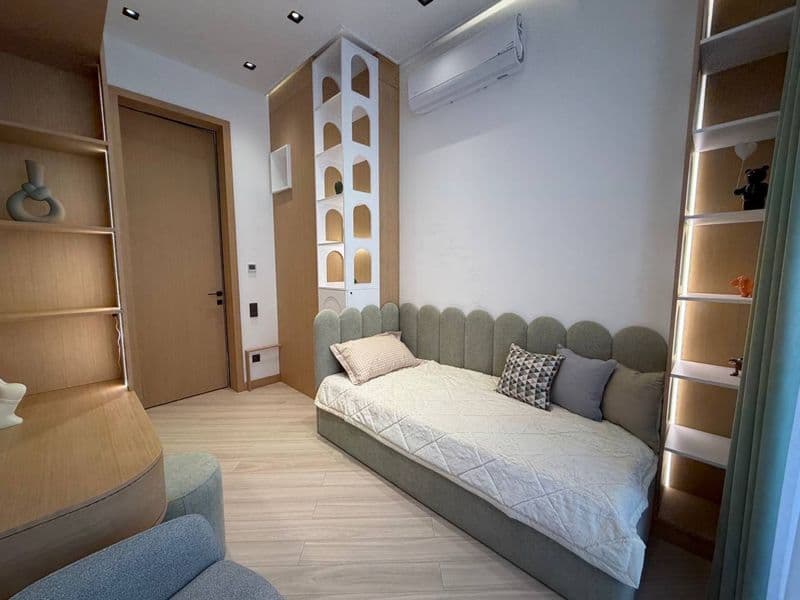 Здается квартира на улице Чехова <br />
4-комнатная<br />
Об — фото 2