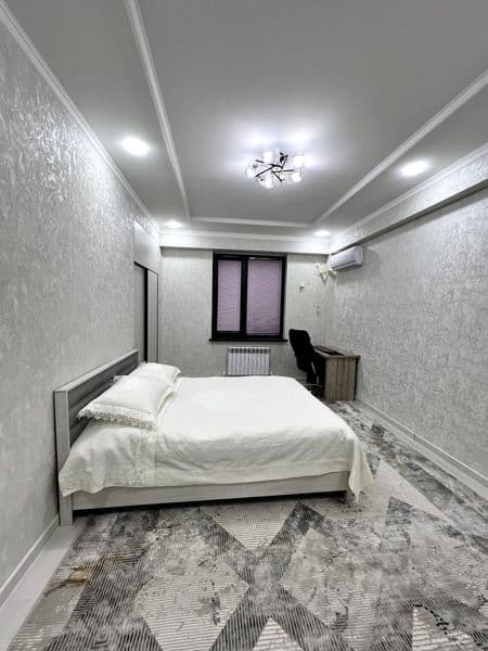 Sergili 4-bekat metro faqat bollani olamiza student ishlaydi