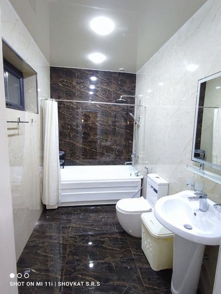 Аренда 4 комнатная 160м²<br />
Шота Руставели парк Бабура <b — фото 4