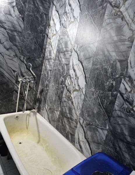 Mirzo ulug'bek metroni oldida bunyodkor stadionini orqasida  — фото 5