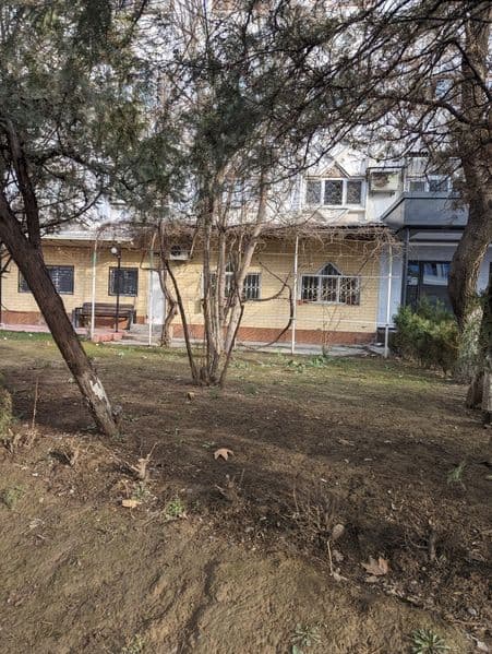 Сдам свою 4 комнатную квартиру (переделанную в 3), в центре  — фото 3