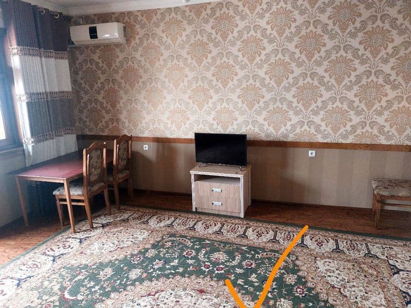 3 xonali 8 ta turuladi 2 kiwi kerak srochna hamma waroit bor