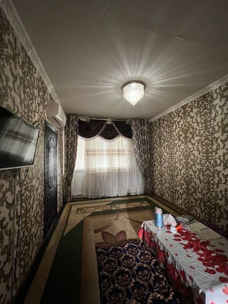 Аренда Чилонзор 16 Метро<br />
<br />
2/3хона<br />
2-етаж<b — фото 2