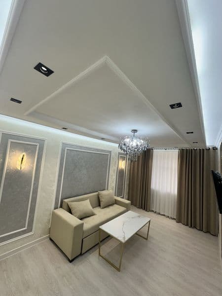 Сдается 1 комнатни квартира<br />
С евроремонтом<br />
Кварт