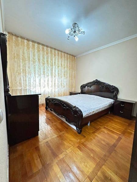 • Адрес: ул. Сарабустан, кирпичный дом 77-й серии, 2-й ряд, 