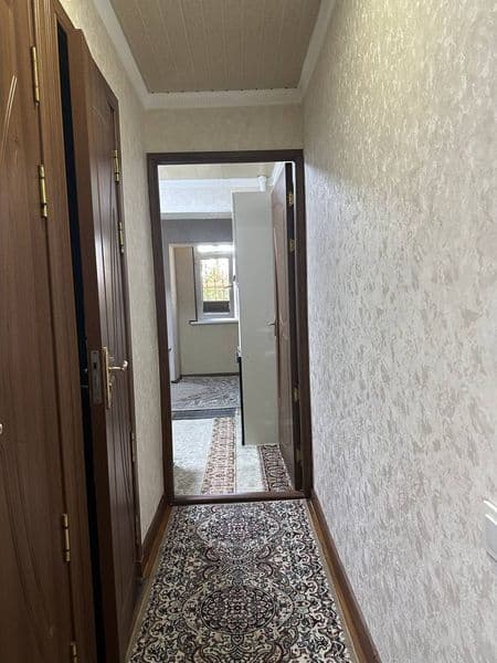 Beruniy va Tinchlik metrosiga yaqin. 2 xonali, shinam va ozo