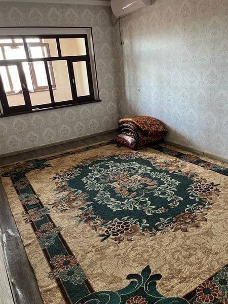 Amir Temur xiyoboni <br />
2 xonali kvartira bor <br />
Makl