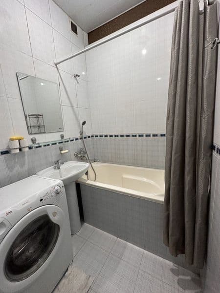 Беруний метро ва Миллий университет яқинида квартира<br />
S — фото 4