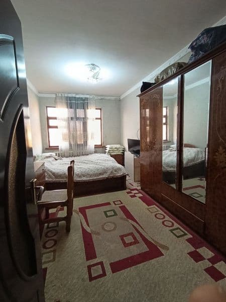 Сдаётся квартира Чиланзар 21 квартал 2/4/4. В квартире имеет