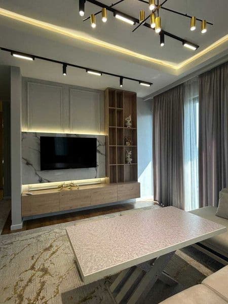 • ЖК: NRG Oybek<br />
• Комнат: 2<br />
• Этаж: 12<br />
• П — фото 5