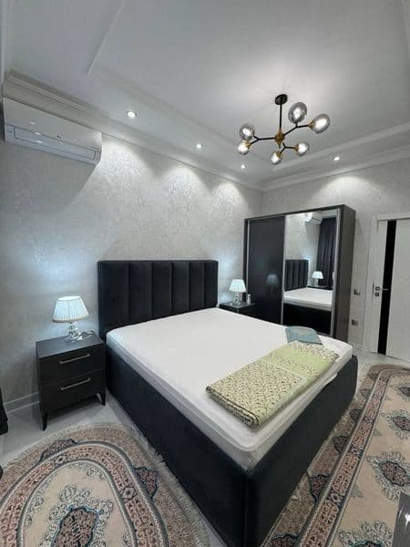 Ориентир: Центральная клиническая больница № 1, Школа-интерн