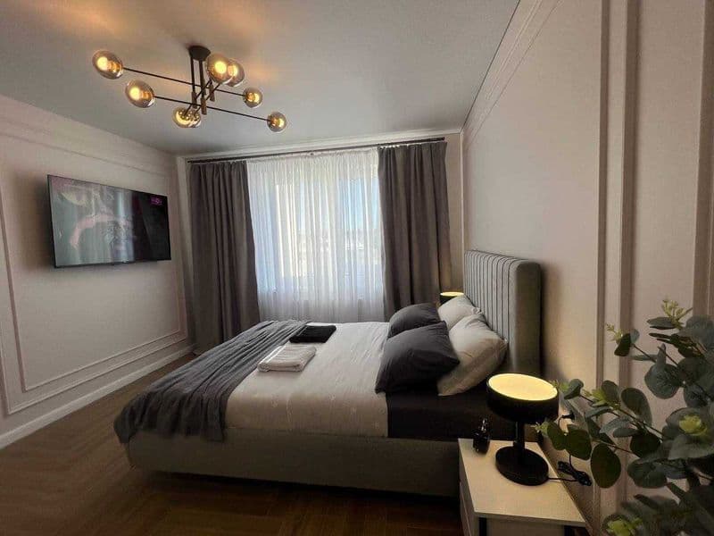 К вашему вниманию рады представить 2х комнатную квартиру на 