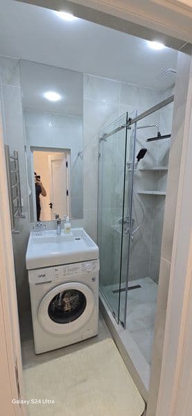 С мебелью и бытовой техникой,с новым ремонтом новостройка — фото 3