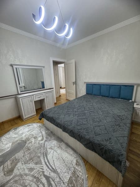 Сдается квартира Ойбек улица Чехова <br />
<br />
100кв2 5й  — фото 2