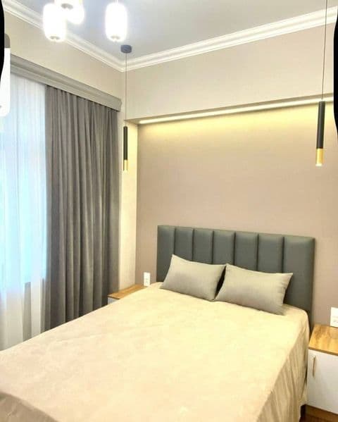 Yashnobod tumani Kadesheva bozori Olmos metro yaqnida ijarag