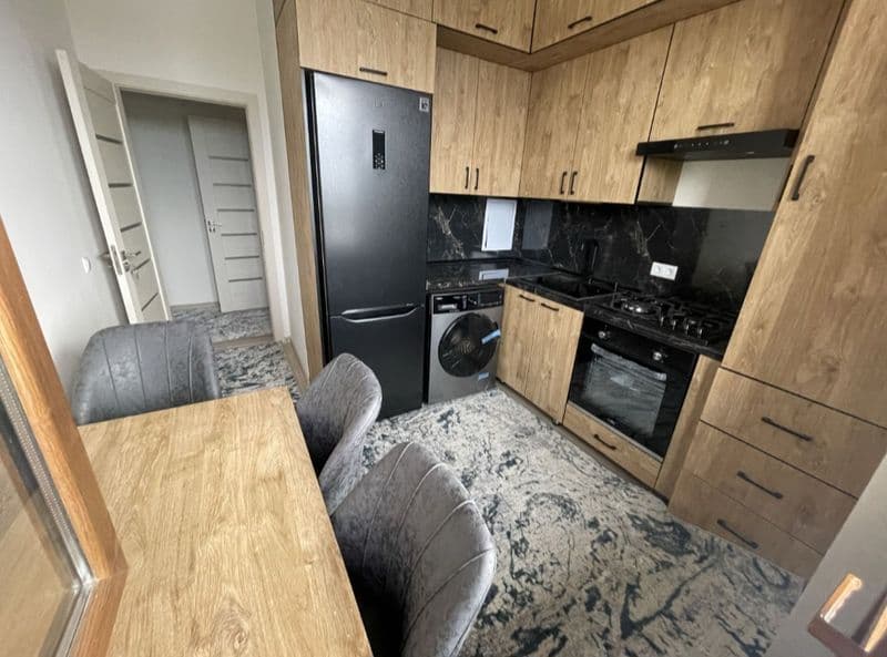 Сдаётся новая евра квартира на Алмазар сити