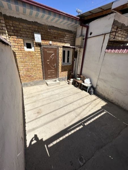 Сдаётся 1 комнатный коттедж со своим двориком,совместимость 