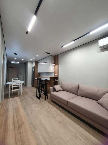 2 комнатную квартиру на 11 этаже,<br />
В квартире есть все  — фото 2