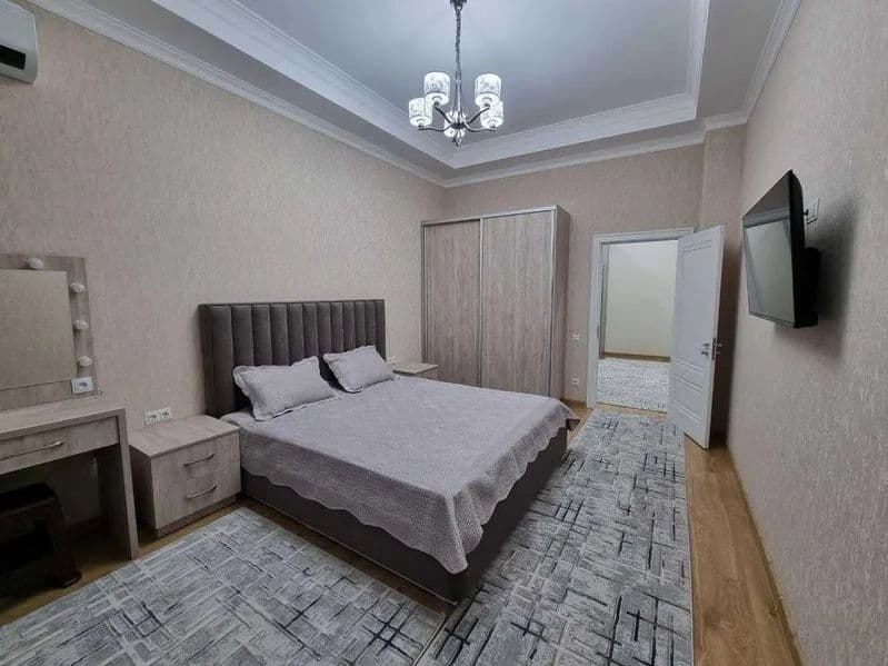 Сдаётся шикарная 2-комнатная квартира в Новостройка<br />
<b — фото 2