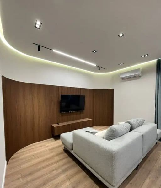 Oybek Gabusda 3 xonali kvartira ijaraga beriladi.Oila yoki I