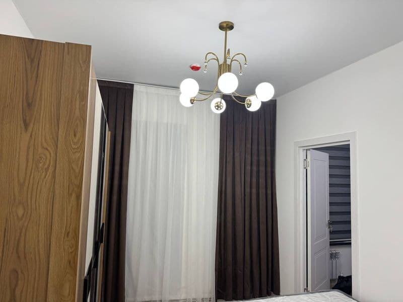 Аренда <br />
Цена 450$<br />
<br />
Асалом Сохил ЖК<br />
О