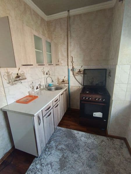 1 xonali uy ijaraga beriladi.4 qavatli uyning 4 qavatida der — фото 4