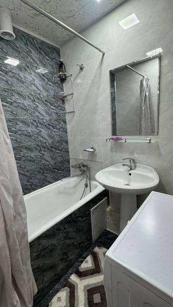 Mirzo Ulugʻbekda orta remontli uy ijaraga beriladi <br />
Or