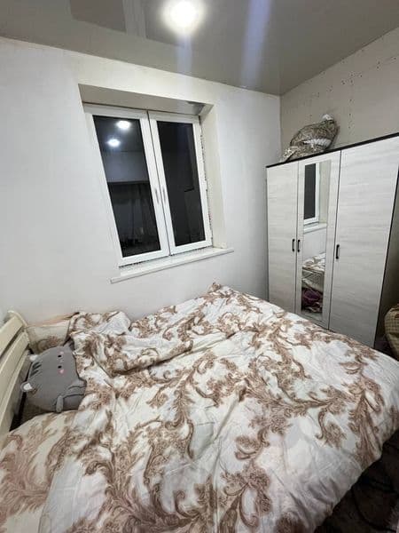 Sergeli 4 da joylashga yarmarka yonida 2 xonali kvartira Bor — фото 2