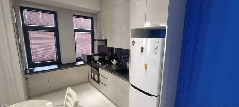 Квартира чистая, уютная, полностью готова к проживанию. Есть